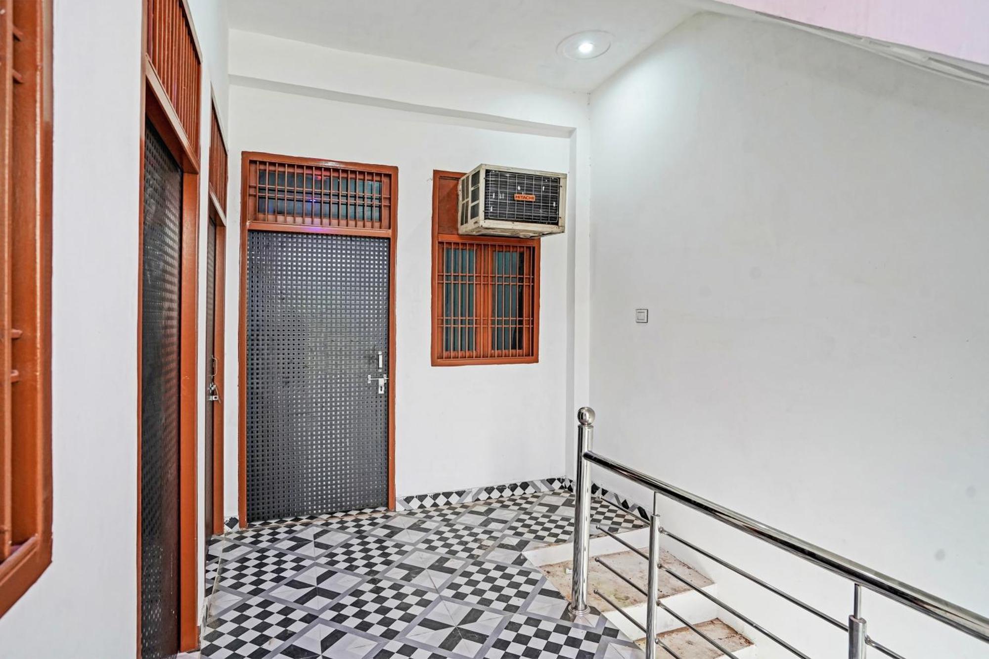 Hotel O Sparrow House Residency Bulandshahr Exteriör bild